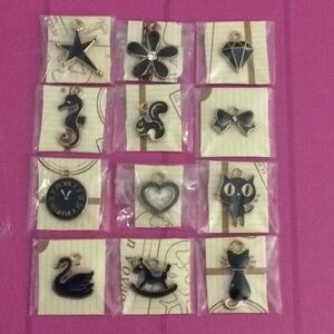 12pcs mix jewelry charms 💕💕💕